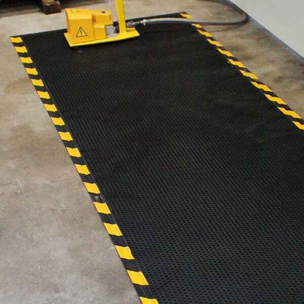 Welding Safety Mat Black and Yellow in use